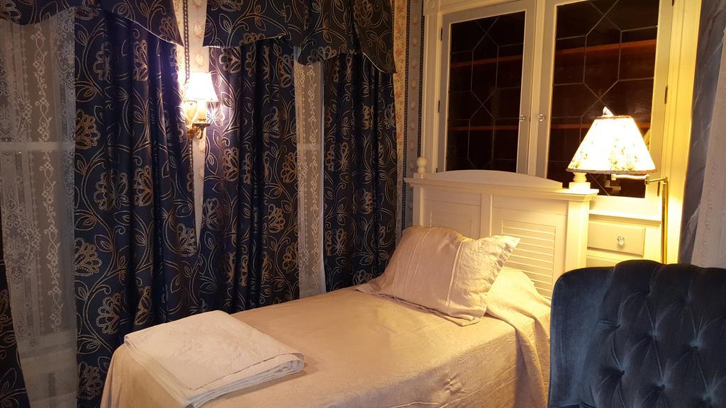 Holidae House Bed & Breakfast Bethel Ngoại thất bức ảnh